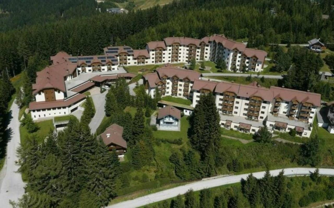 Ferienapartment Kanzelhoehe An Der Skipiste Kanzelhohe Eksteriør billede